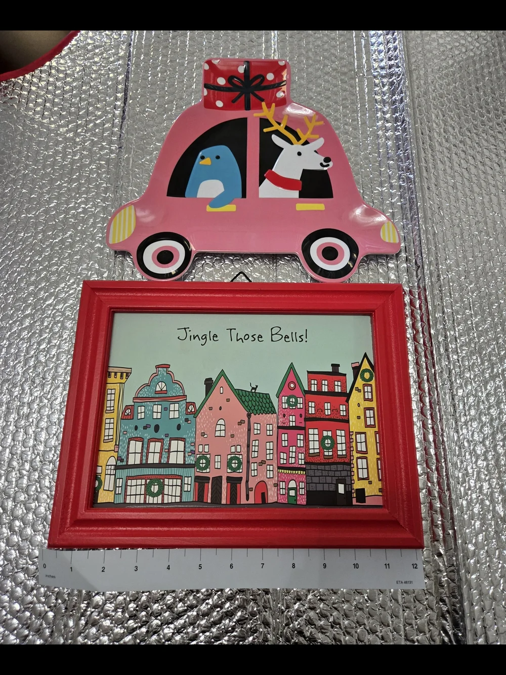 Festive Pink Car Plate with Red Framed Art - Holiday Home Accent